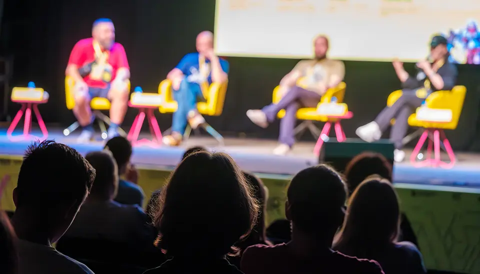 Conférence, Table ronde