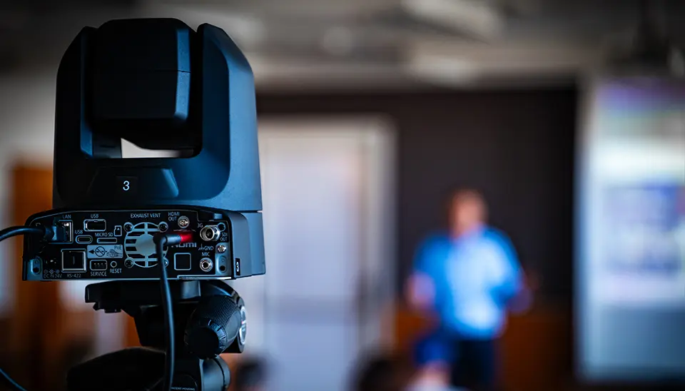 Conférence, Table ronde
